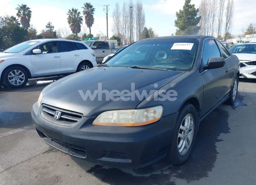 Photo 2 of 2002 Honda Accord 3.0 EX (VIN 1HGCG22522A012968)