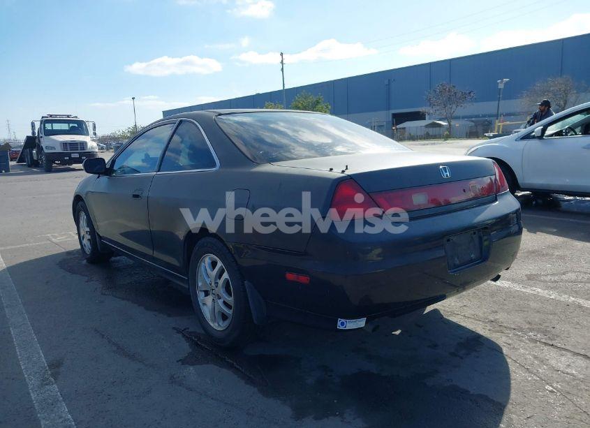 Photo 3 of 2002 Honda Accord 3.0 EX (VIN 1HGCG22522A012968)