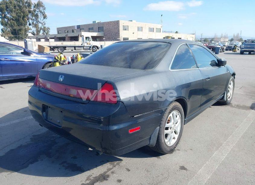 Photo 4 of 2002 Honda Accord 3.0 EX (VIN 1HGCG22522A012968)