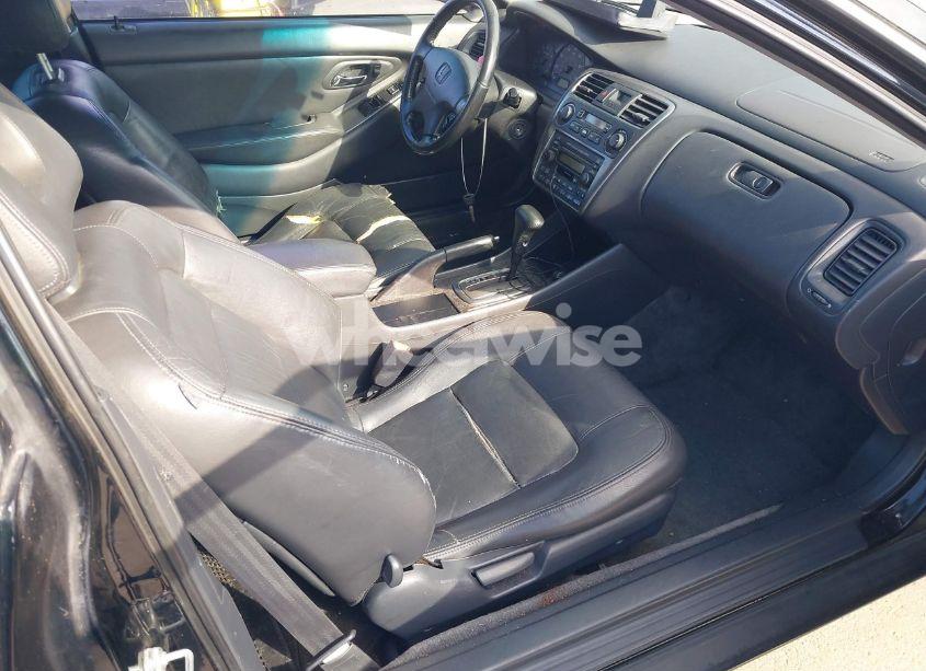 Photo 5 of 2002 Honda Accord 3.0 EX (VIN 1HGCG22522A012968)