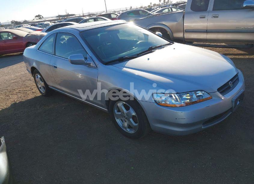 2000 Honda Accord 3.0 EX (VIN 1HGCG2252YA001686) main photo