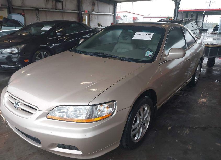 Photo 2 of 2001 Honda Accord 3.0 EX (VIN 1HGCG22531A004358)