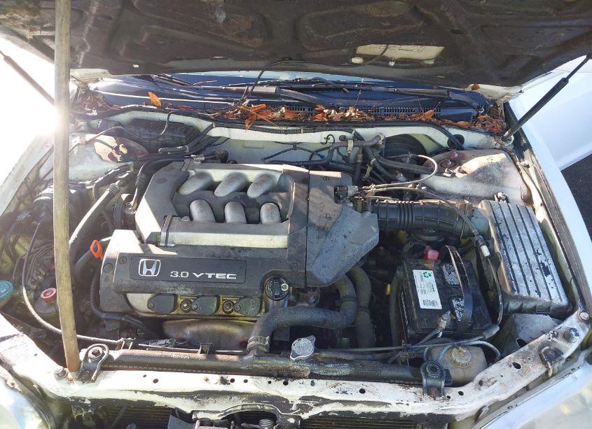 Photo 10 of 2000 Honda Accord 3.0 EX (VIN 1HGCG2253YA019775)