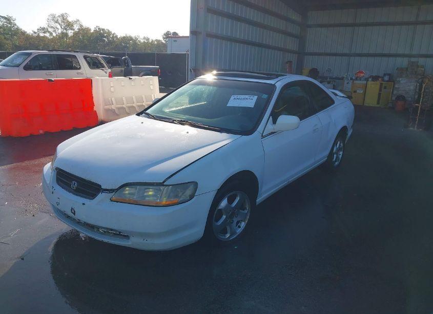 Photo 2 of 2000 Honda Accord 3.0 EX (VIN 1HGCG2253YA019775)