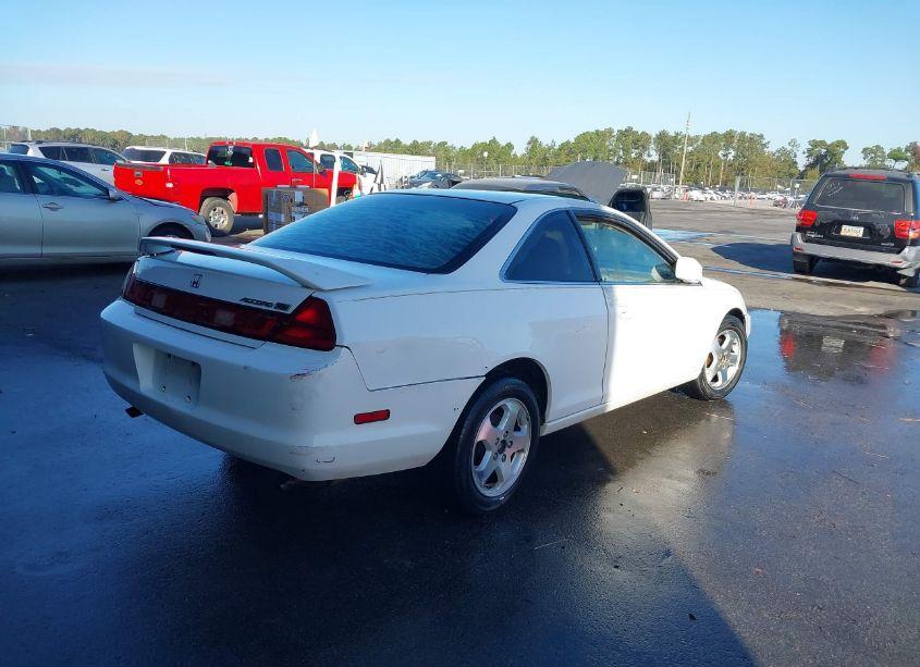 Photo 4 of 2000 Honda Accord 3.0 EX (VIN 1HGCG2253YA019775)
