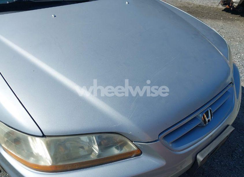 Photo 15 of 2001 Honda Accord 3.0 EX (VIN 1HGCG22541A002361)
