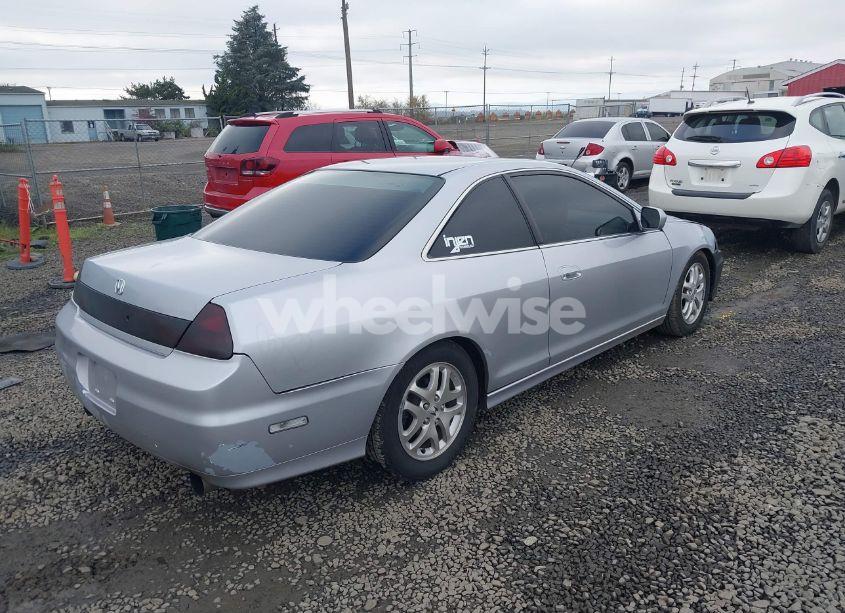Photo 4 of 2001 Honda Accord 3.0 EX (VIN 1HGCG22541A008886)