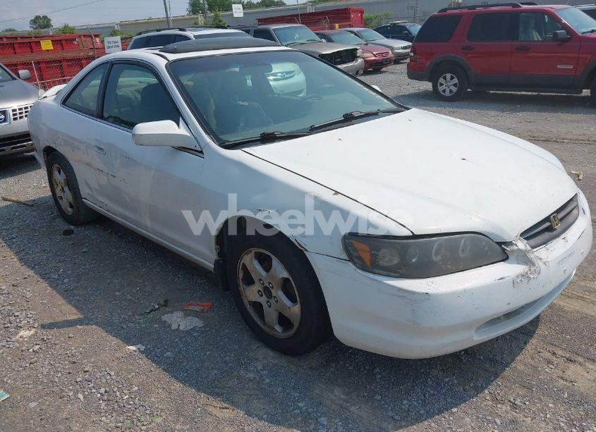 1998 Honda Accord EX V6 (VIN 1HGCG2255WA024702) main photo