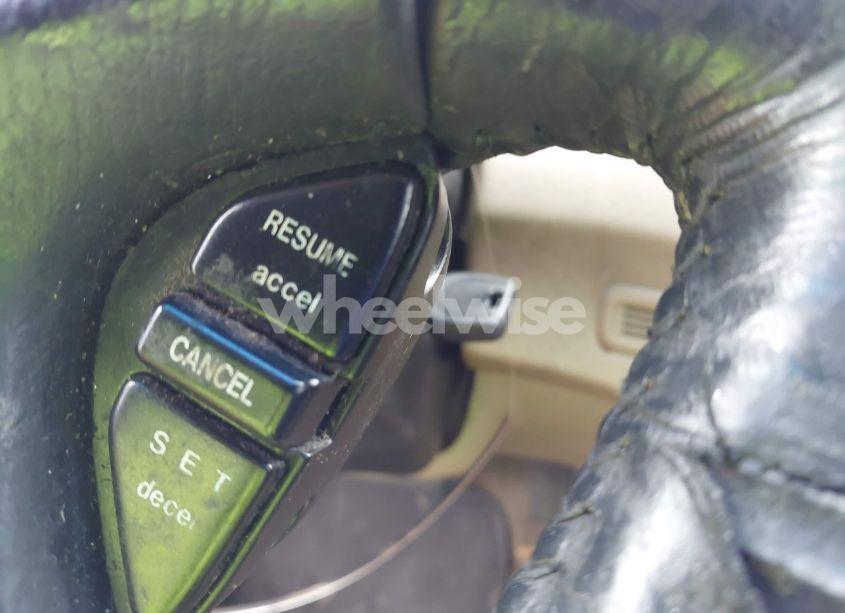 Photo 11 of 1998 Honda Accord EX V6 (VIN 1HGCG2255WA024702)