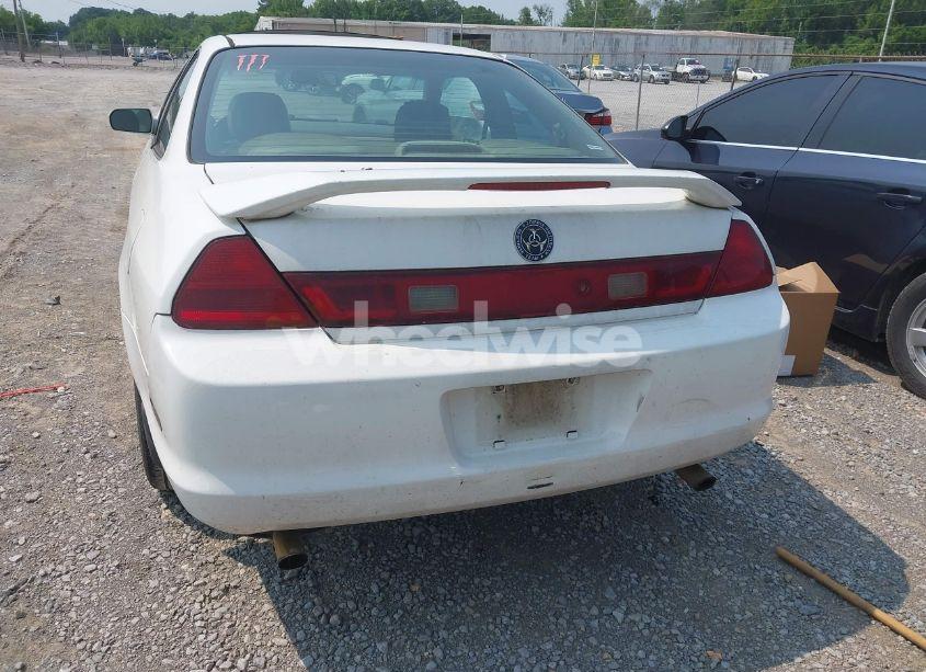 Photo 16 of 1998 Honda Accord EX V6 (VIN 1HGCG2255WA024702)