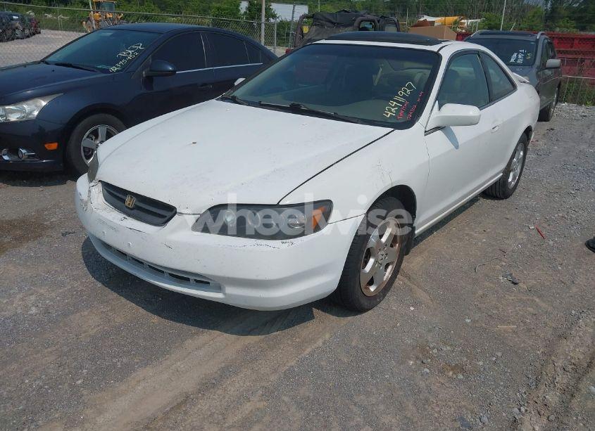 Photo 2 of 1998 Honda Accord EX V6 (VIN 1HGCG2255WA024702)