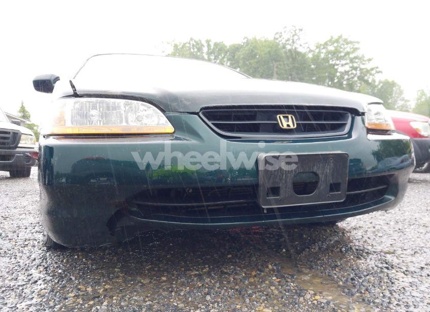 Photo 16 of 1999 Honda Accord EX V6 (VIN 1HGCG2255XA000286)