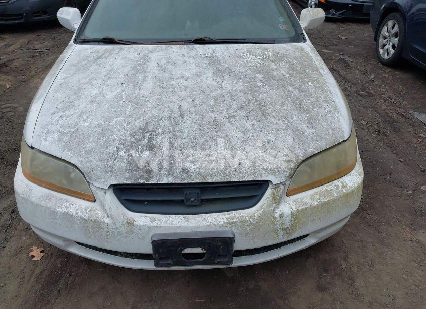 Photo 6 of 1999 Honda Accord EX V6 (VIN 1HGCG2255XA012583)