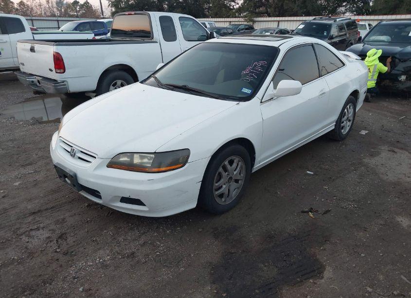 Photo 2 of 2001 Honda Accord 3.0 EX (VIN 1HGCG22561A001762)
