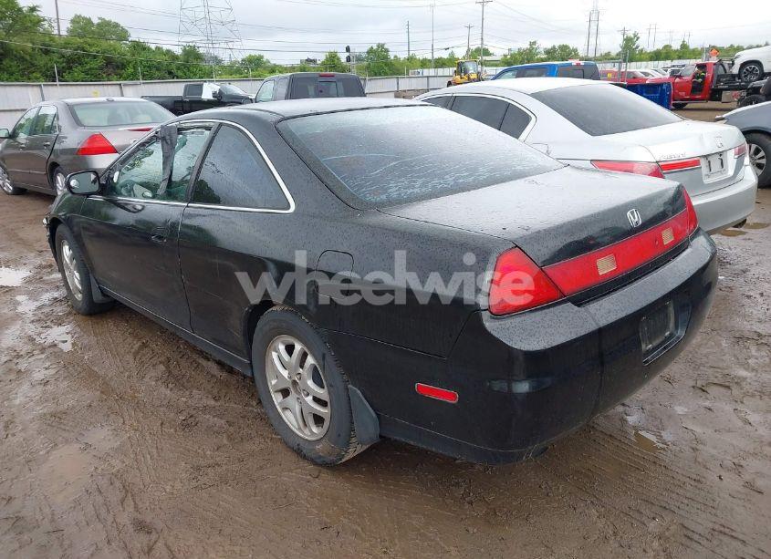 Photo 3 of 2001 Honda Accord 3.0 EX (VIN 1HGCG22561A012891)