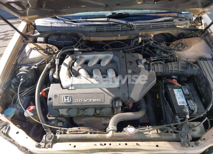 Photo 10 of 2001 Honda Accord 3.0 EX (VIN 1HGCG22561A024491)