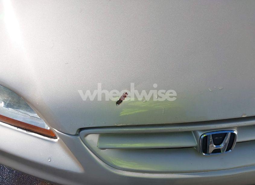 Photo 6 of 2001 Honda Accord 3.0 EX (VIN 1HGCG22561A024491)