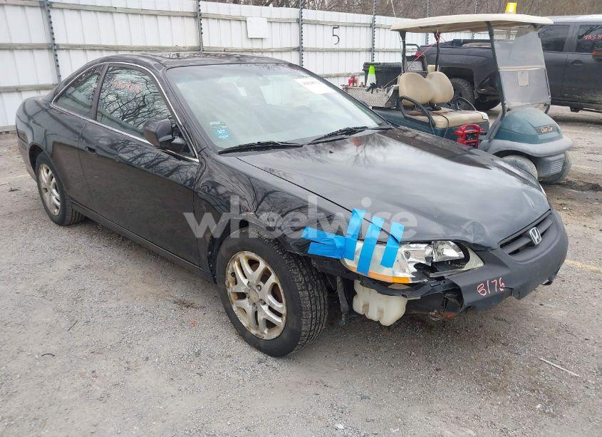 2001 Honda Accord 3.0 EX (VIN 1HGCG22571A000152) main photo