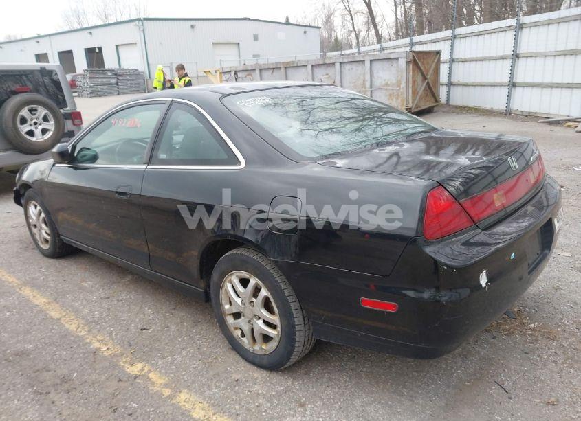 Photo 3 of 2001 Honda Accord 3.0 EX (VIN 1HGCG22571A000152)