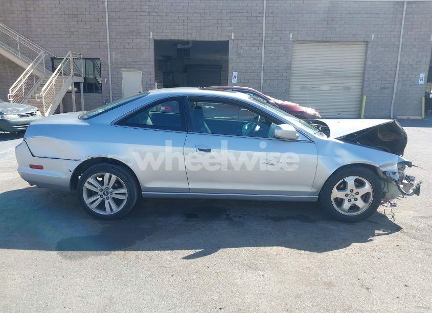 Photo 14 of 2000 Honda Accord 3.0 EX (VIN 1HGCG2257YA010383)