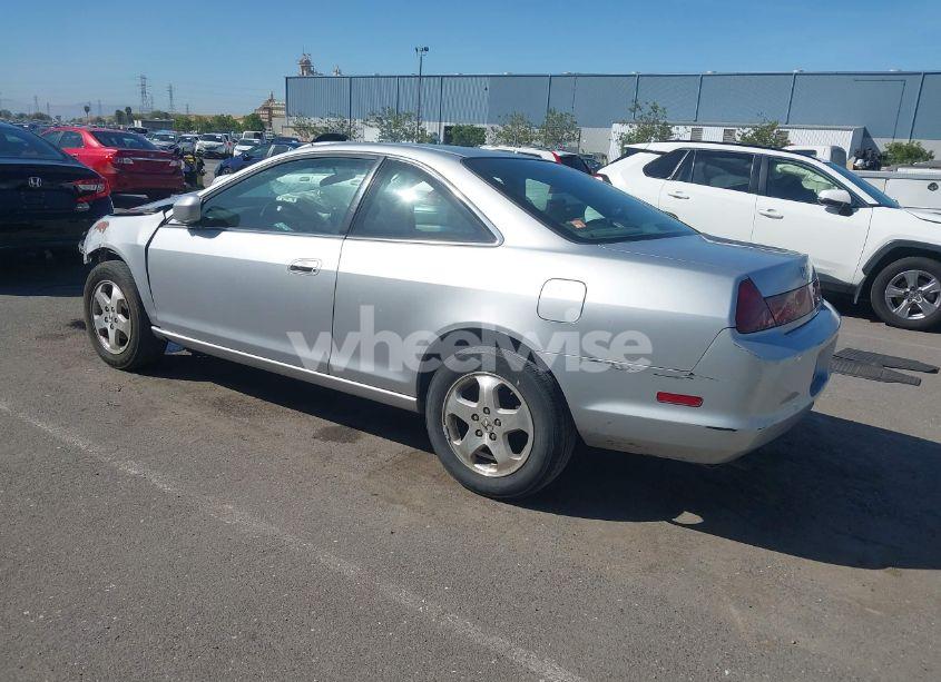 Photo 3 of 2000 Honda Accord 3.0 EX (VIN 1HGCG2257YA010383)