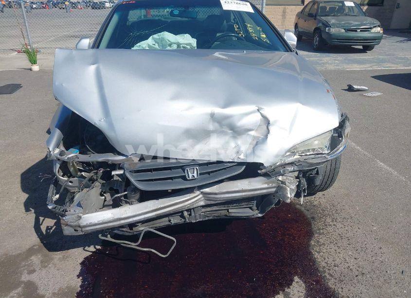 Photo 6 of 2000 Honda Accord 3.0 EX (VIN 1HGCG2257YA010383)