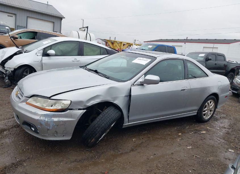 Photo 14 of 2001 Honda Accord 3.0 EX (VIN 1HGCG22581A013380)