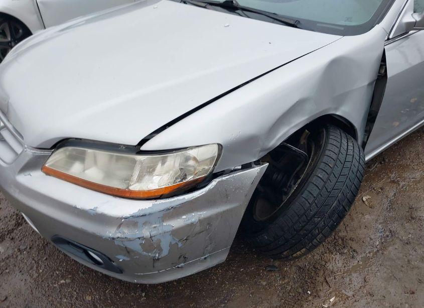 Photo 6 of 2001 Honda Accord 3.0 EX (VIN 1HGCG22581A013380)