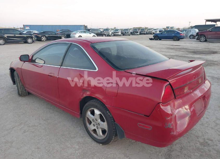 Photo 3 of 2001 Honda Accord 3.0 EX (VIN 1HGCG22581A020037)