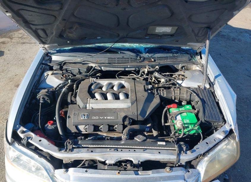 Photo 10 of 2002 Honda Accord 3.0 EX (VIN 1HGCG22582A002770)