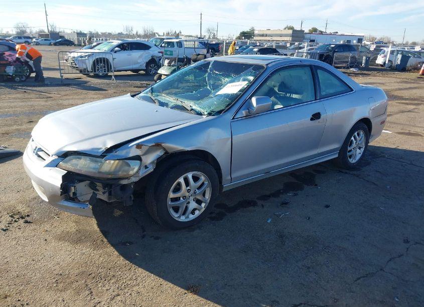 Photo 2 of 2002 Honda Accord 3.0 EX (VIN 1HGCG22582A002770)