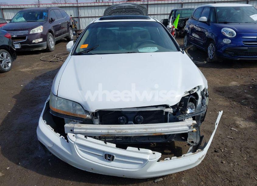 Photo 12 of 2002 Honda Accord 3.0 EX (VIN 1HGCG22582A037759)