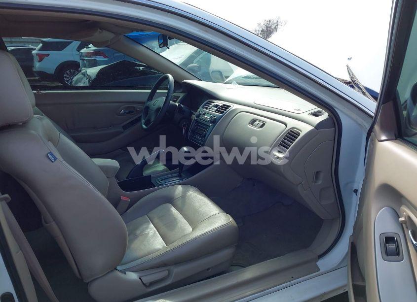 Photo 5 of 2002 Honda Accord 3.0 EX (VIN 1HGCG22582A037759)