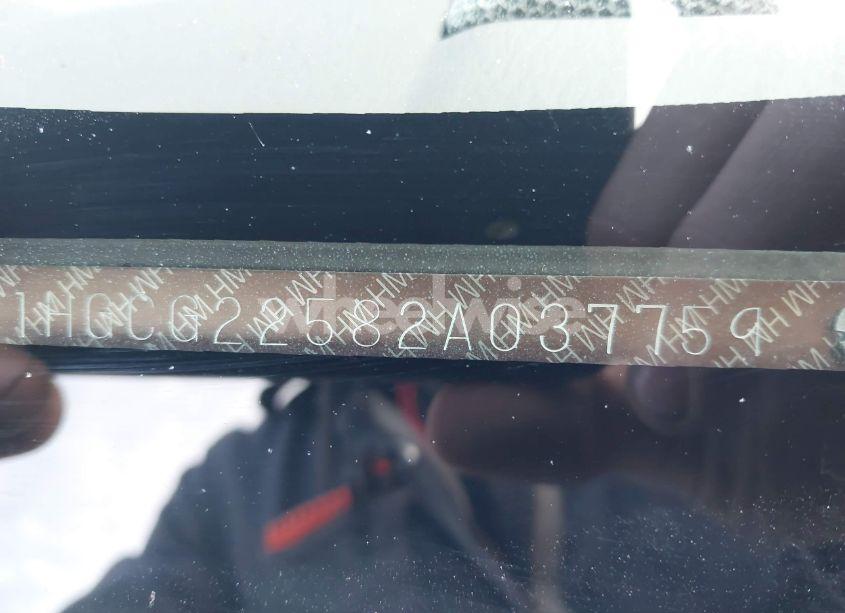 Photo 9 of 2002 Honda Accord 3.0 EX (VIN 1HGCG22582A037759)