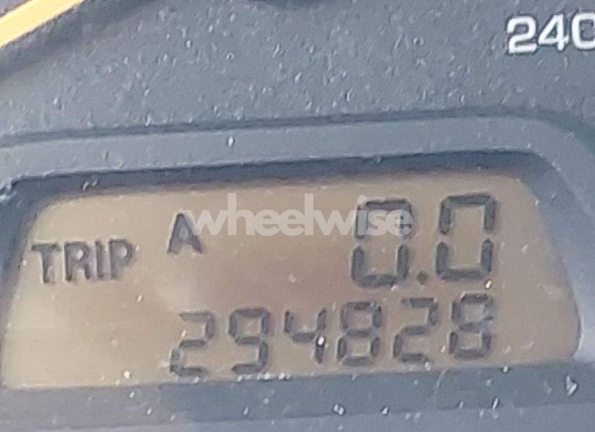 Photo 15 of 1999 Honda Accord EX V6 (VIN 1HGCG2258XA001366)