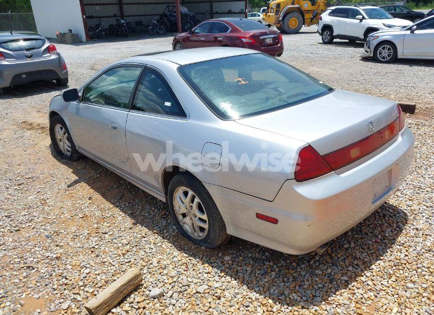 Photo 3 of 2001 Honda Accord 3.0 EX (VIN 1HGCG22591A021990)