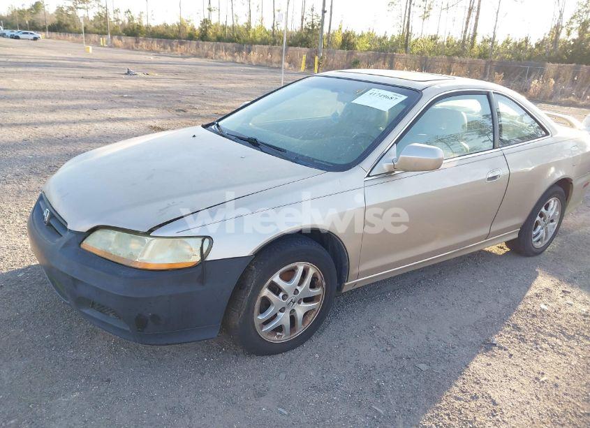 Photo 2 of 2001 Honda Accord 3.0 EX (VIN 1HGCG22591A036232)