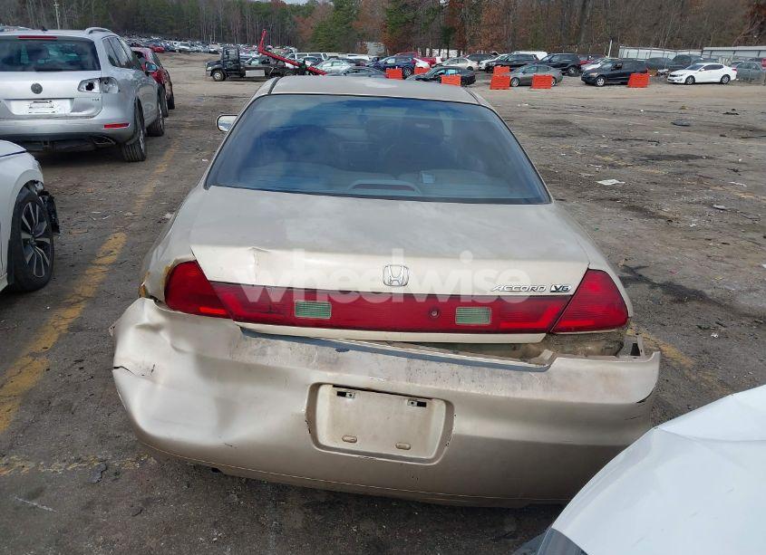 Photo 16 of 2002 Honda Accord 3.0 EX (VIN 1HGCG22592A019867)