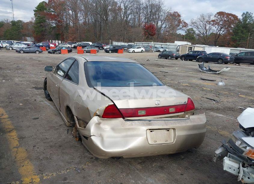 Photo 3 of 2002 Honda Accord 3.0 EX (VIN 1HGCG22592A019867)