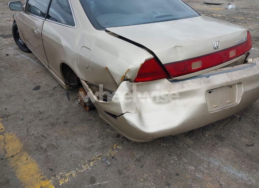 Photo 6 of 2002 Honda Accord 3.0 EX (VIN 1HGCG22592A019867)