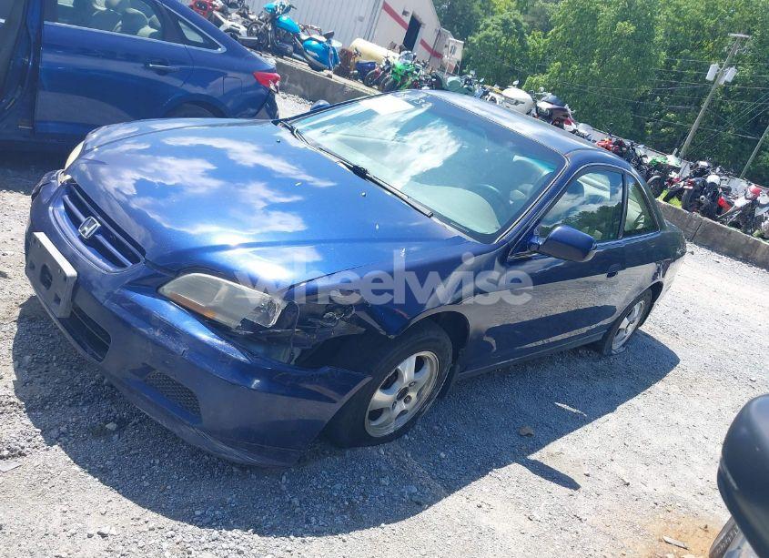 Photo 14 of 2001 Honda Accord 2.3 LX (VIN 1HGCG31401A027756)