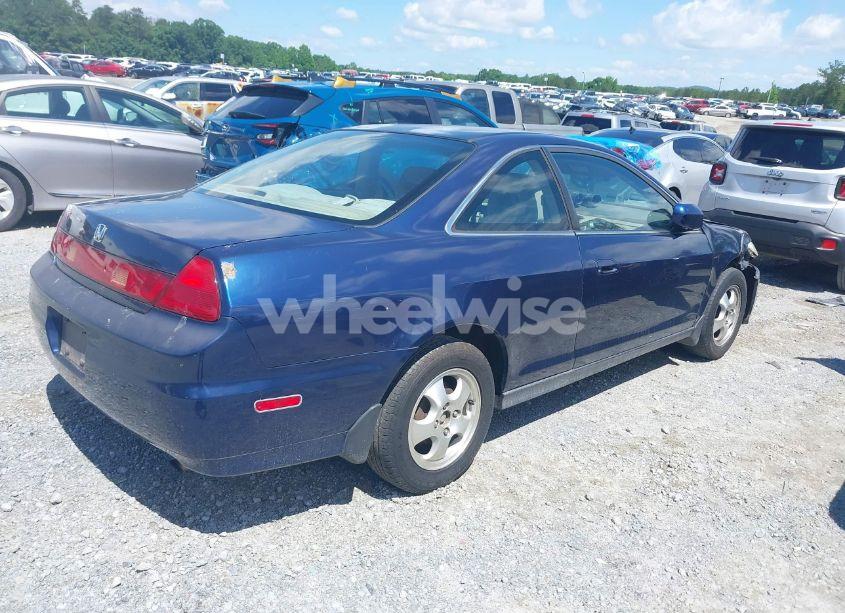Photo 4 of 2001 Honda Accord 2.3 LX (VIN 1HGCG31401A027756)