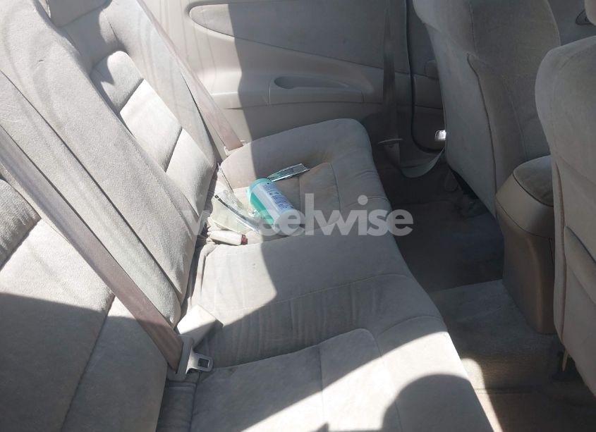 Photo 8 of 2001 Honda Accord 2.3 LX (VIN 1HGCG31401A027756)