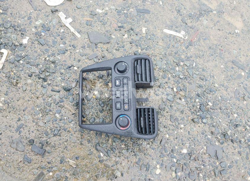 Photo 12 of 1999 Honda Accord EX (VIN 1HGCG3153XA022925)