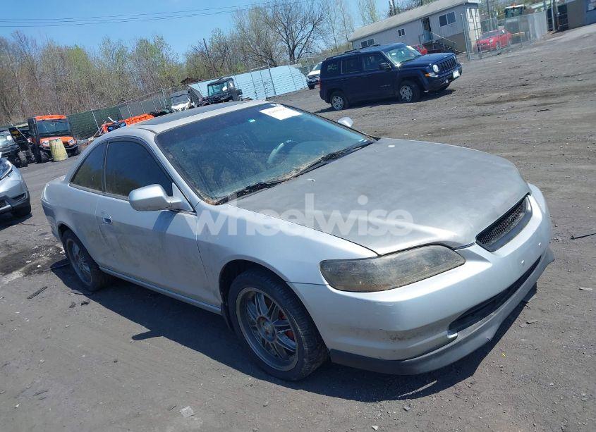 1999 Honda Accord EX (VIN 1HGCG3158XA025402) main photo