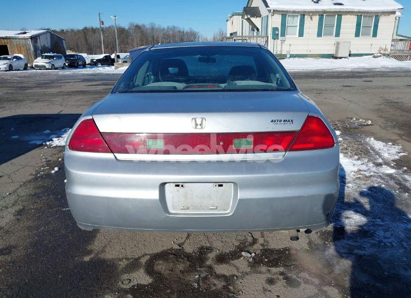 Photo 16 of 2001 Honda Accord 2.3 EX (VIN 1HGCG31701A027170)