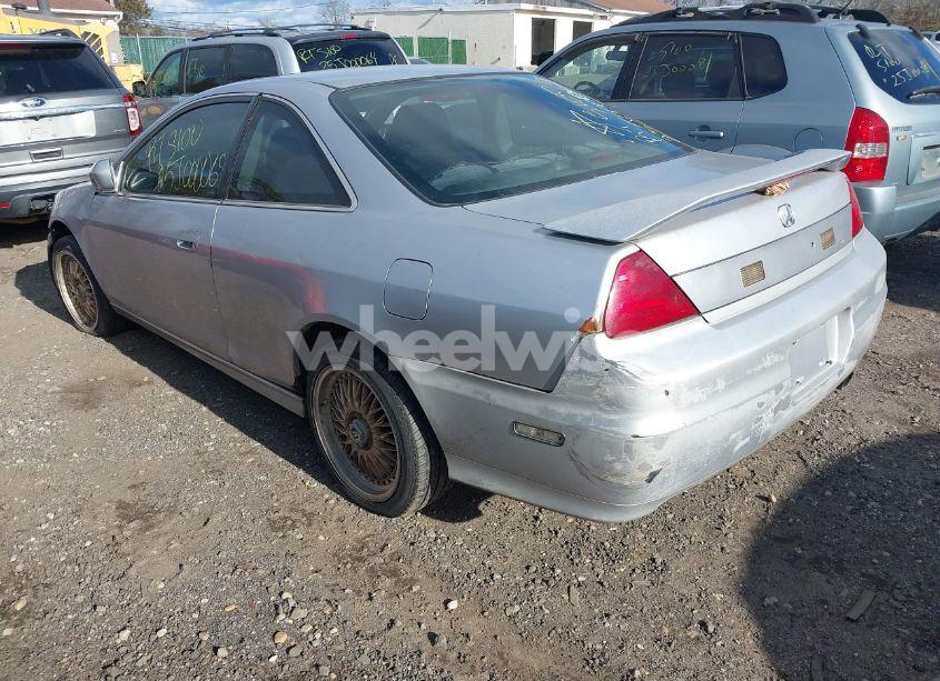 Photo 3 of 2001 Honda Accord 2.3 EX (VIN 1HGCG31711A032507)