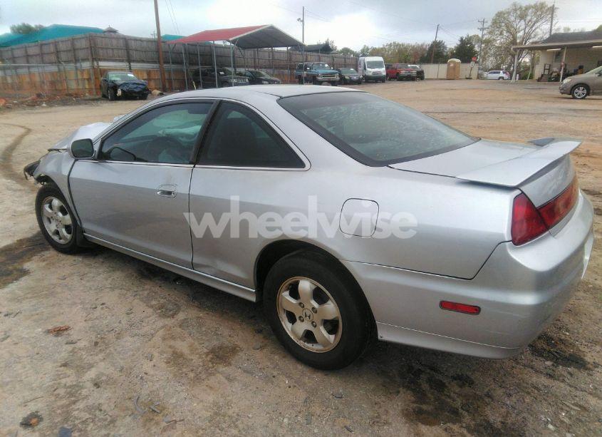 Photo 3 of 2001 Honda Accord 2.3 EX (VIN 1HGCG31721A017448)