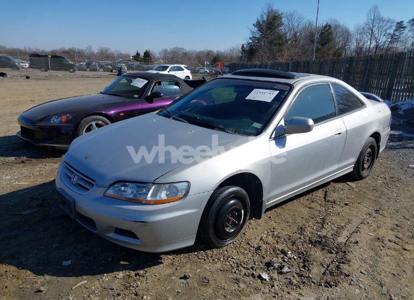 Photo 2 of 2001 Honda Accord 2.3 EX (VIN 1HGCG317X1A006567)