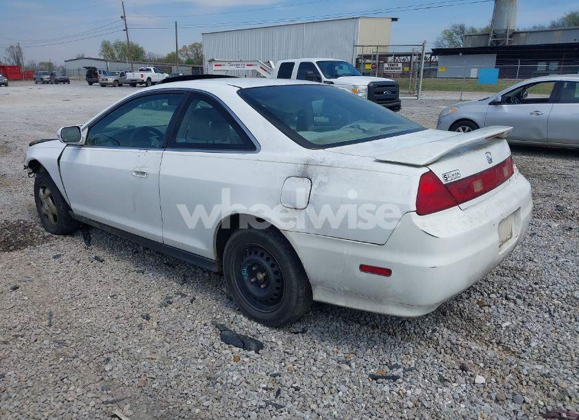 Photo 3 of 2002 Honda Accord 2.3 SE (VIN 1HGCG32262A021717)